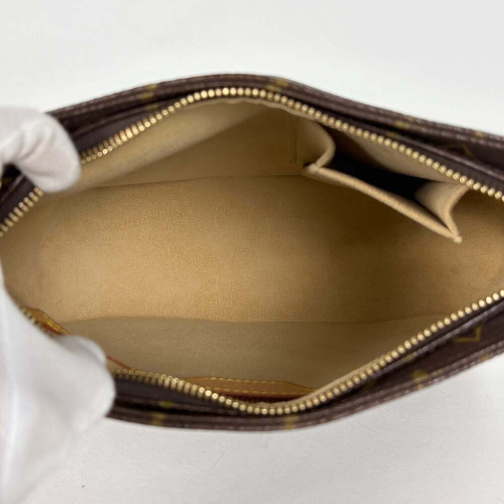 LOUIS VUITTON Authentic Brown Monogram Looping MM Shoulder Bag - Picture 8 of 8